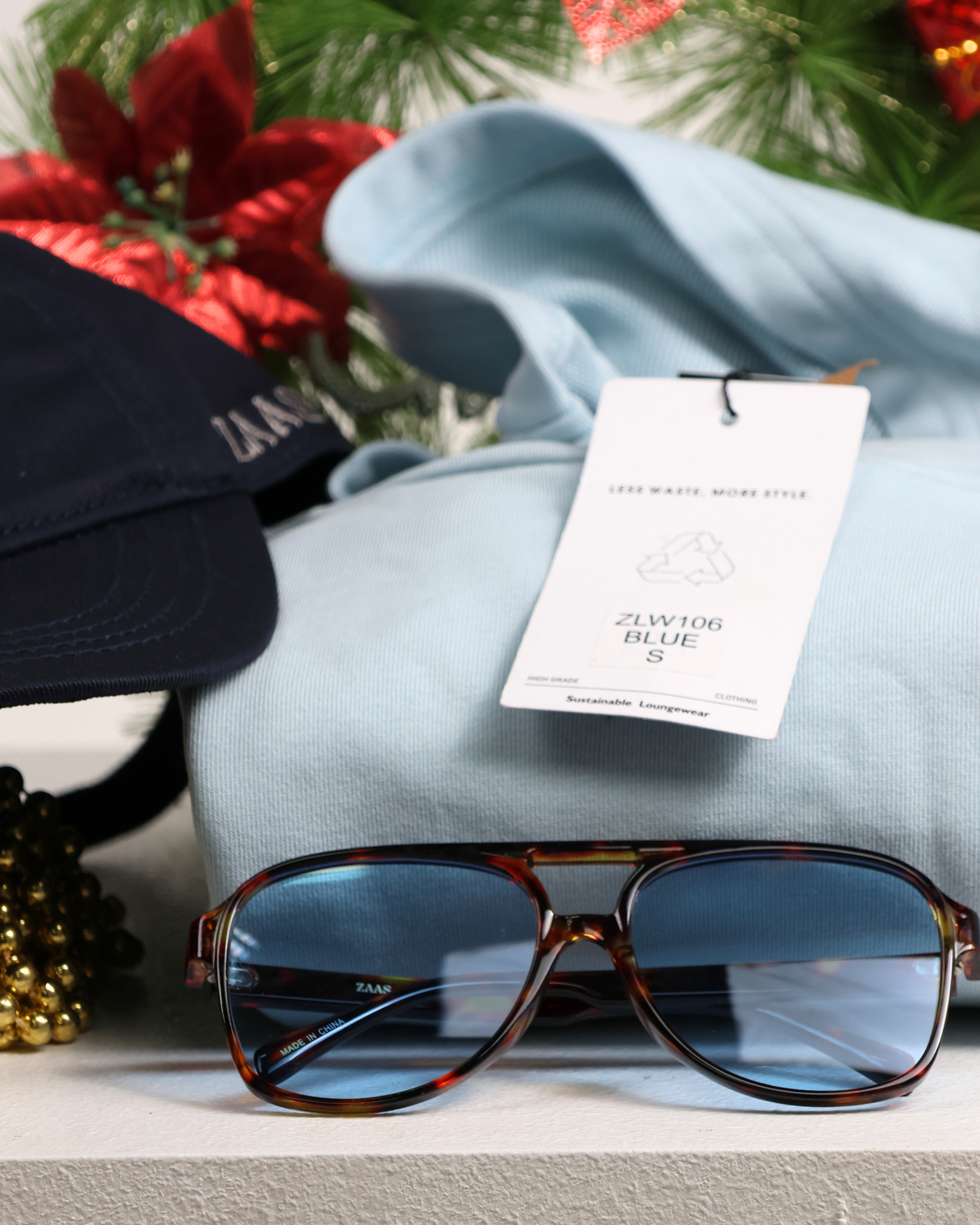 Hoodie, Sunglass, Cap Christmas Gift Set Blue