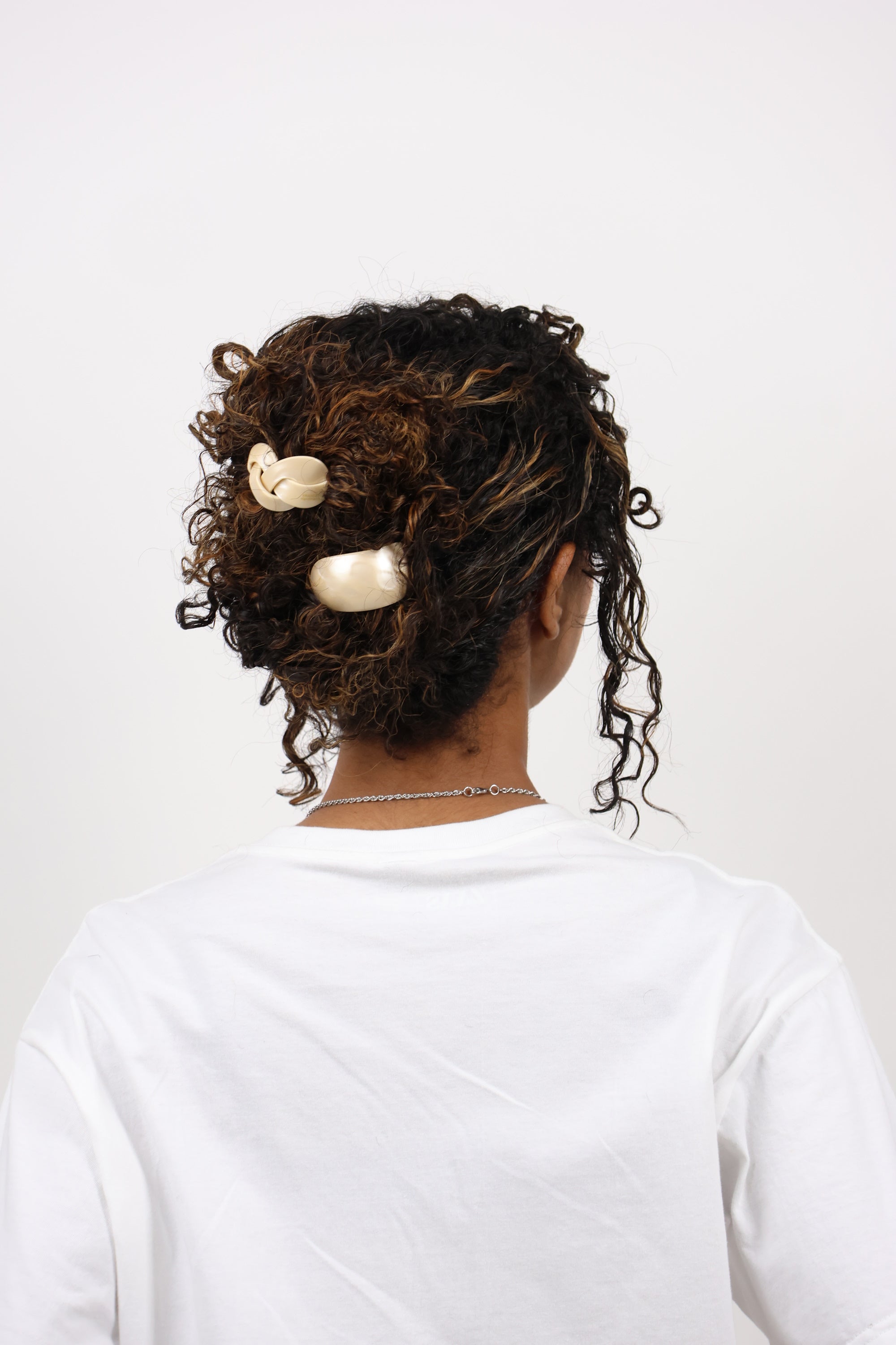 Cream Sculptural Ribbon Hair Tie Elastic