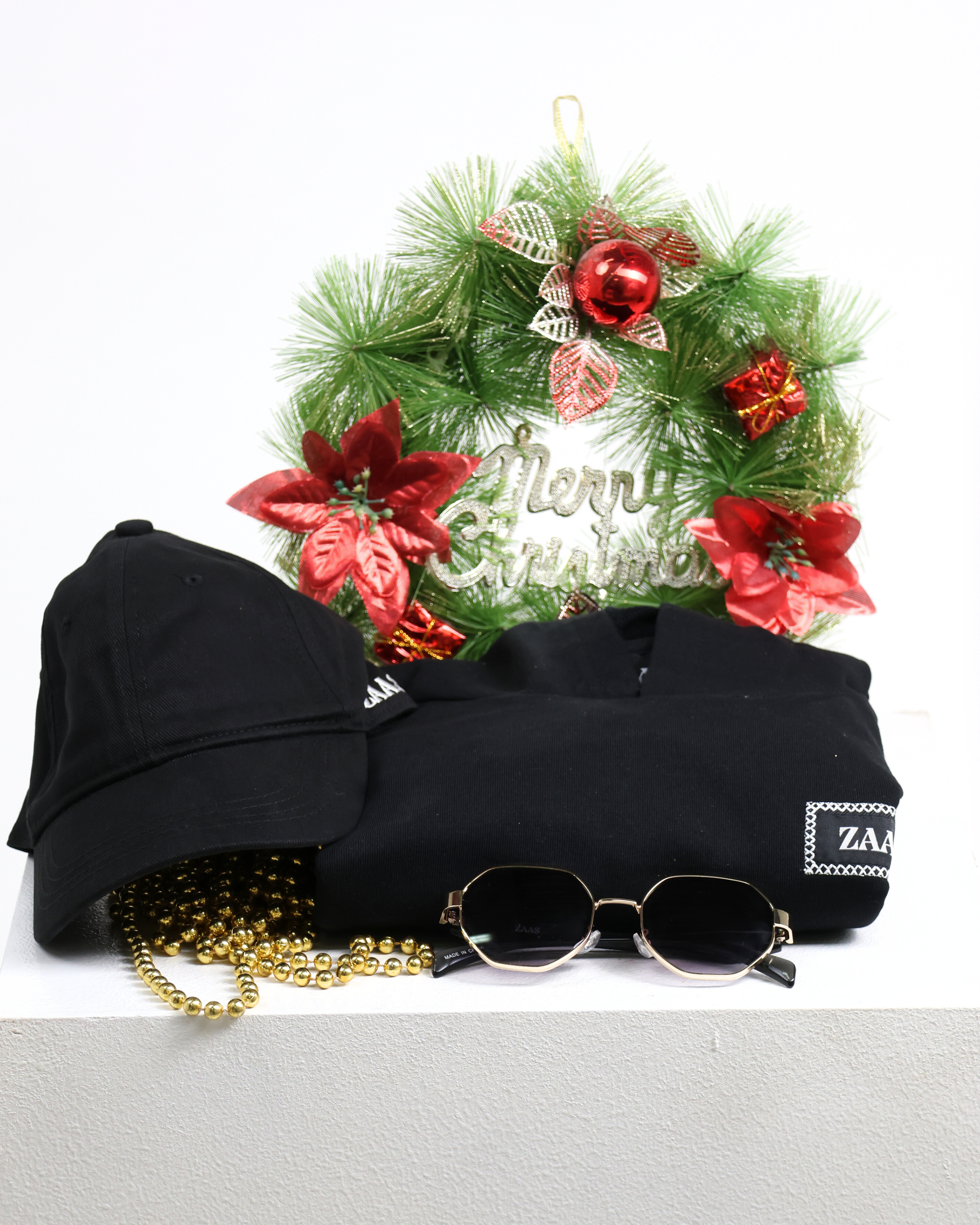 Hoodie, Sunglass, Cap Christmas Gift Set