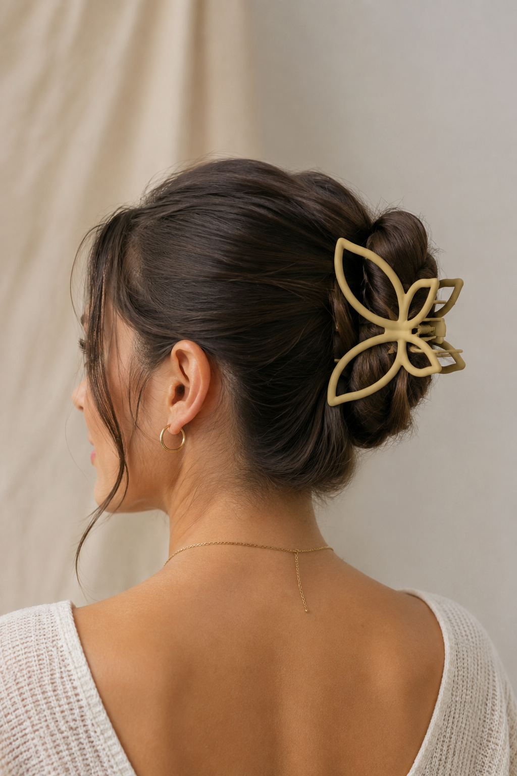 Butterfly Hair Claws & Clips – Trendy Metal Hair Accessories for Women