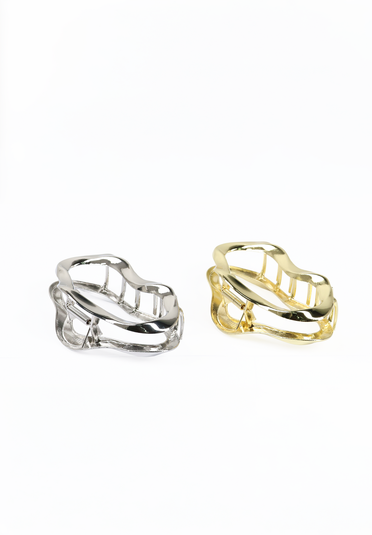 Sleek Metal Claw Clips – Minimalist Plastic Hair Claw Clips for Women