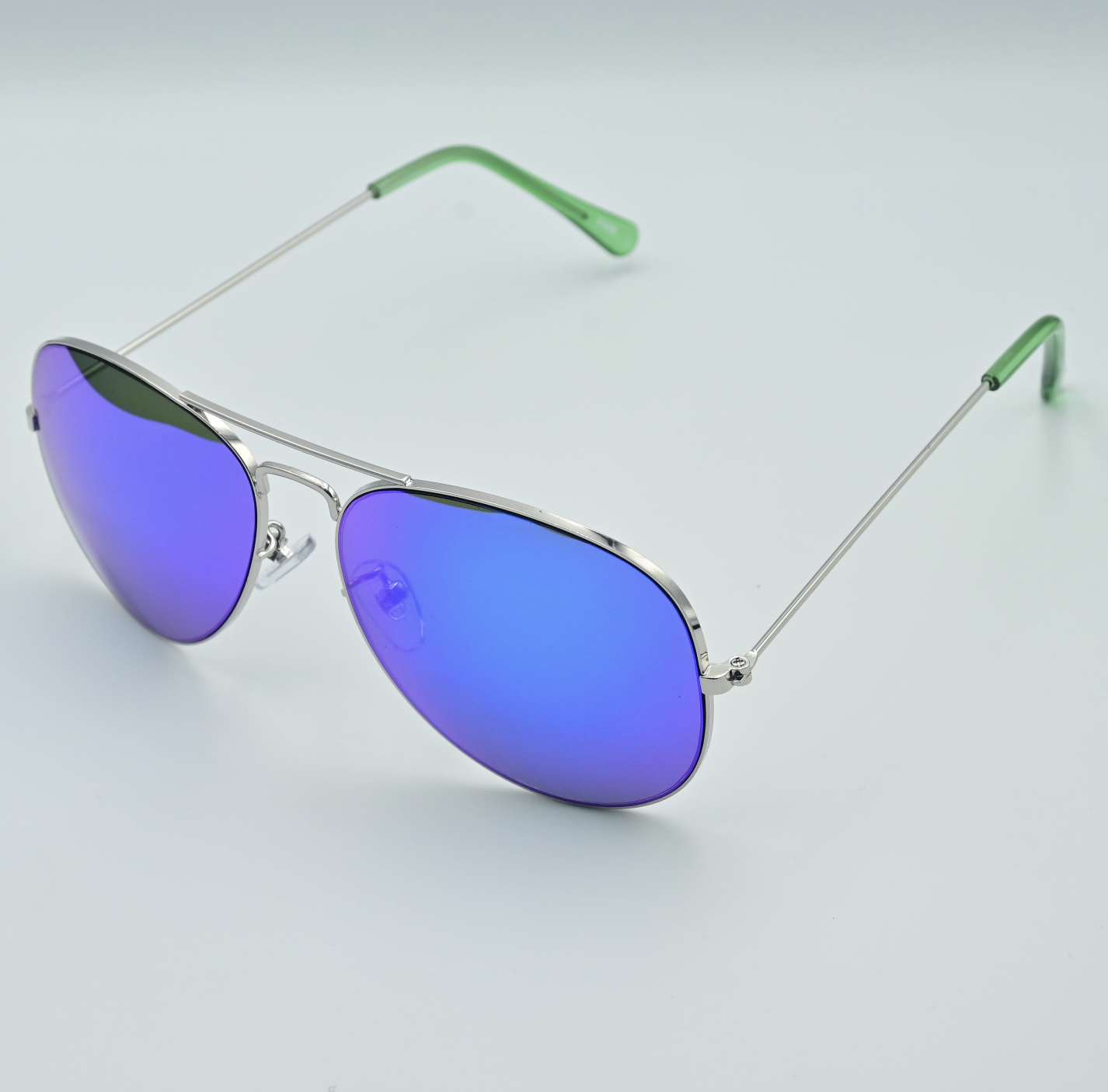 Colored mirrored aviator sunglasses on sale