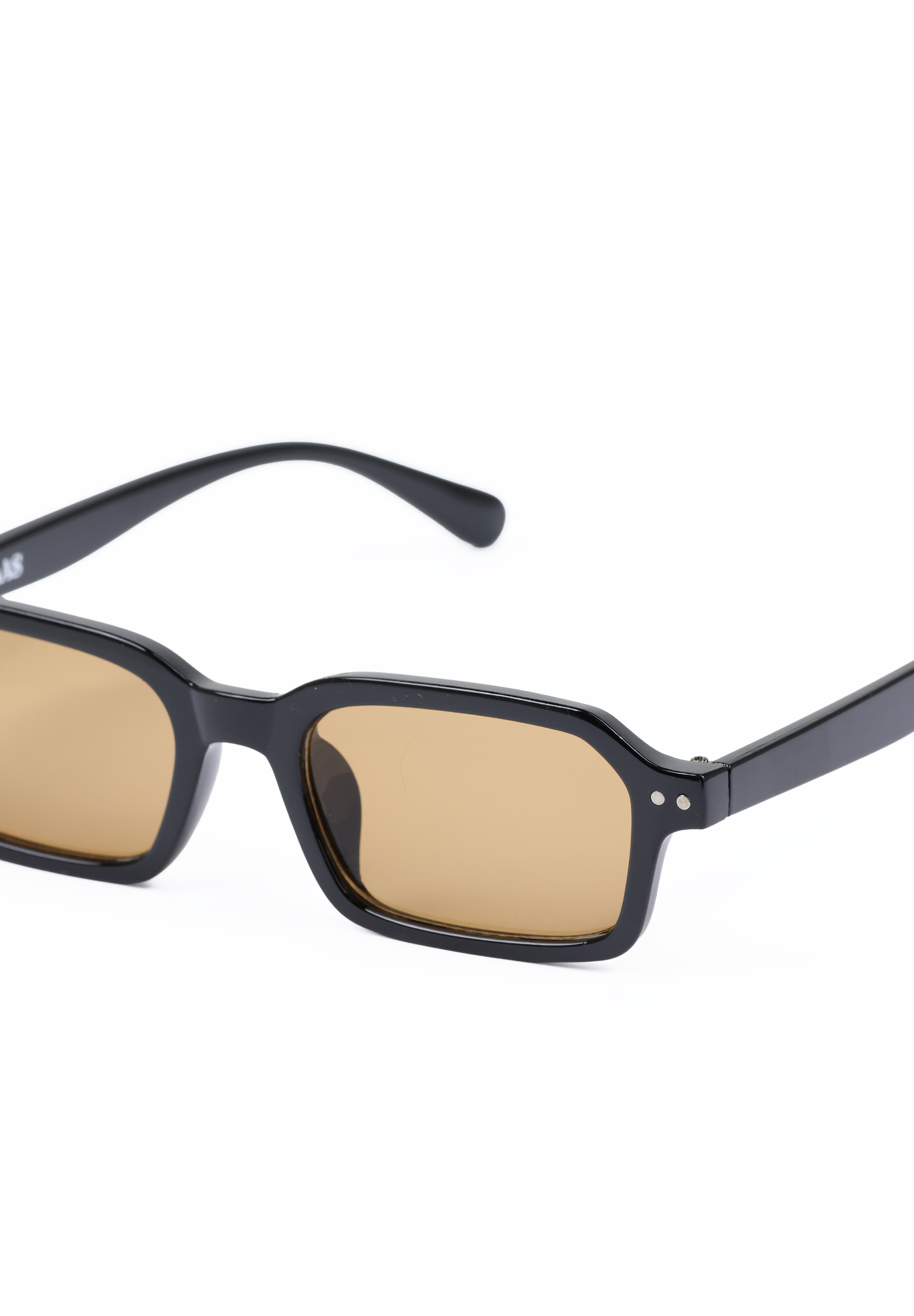 Noir Retro Sunglass – Vintage Black Retro Sunglasses for Women