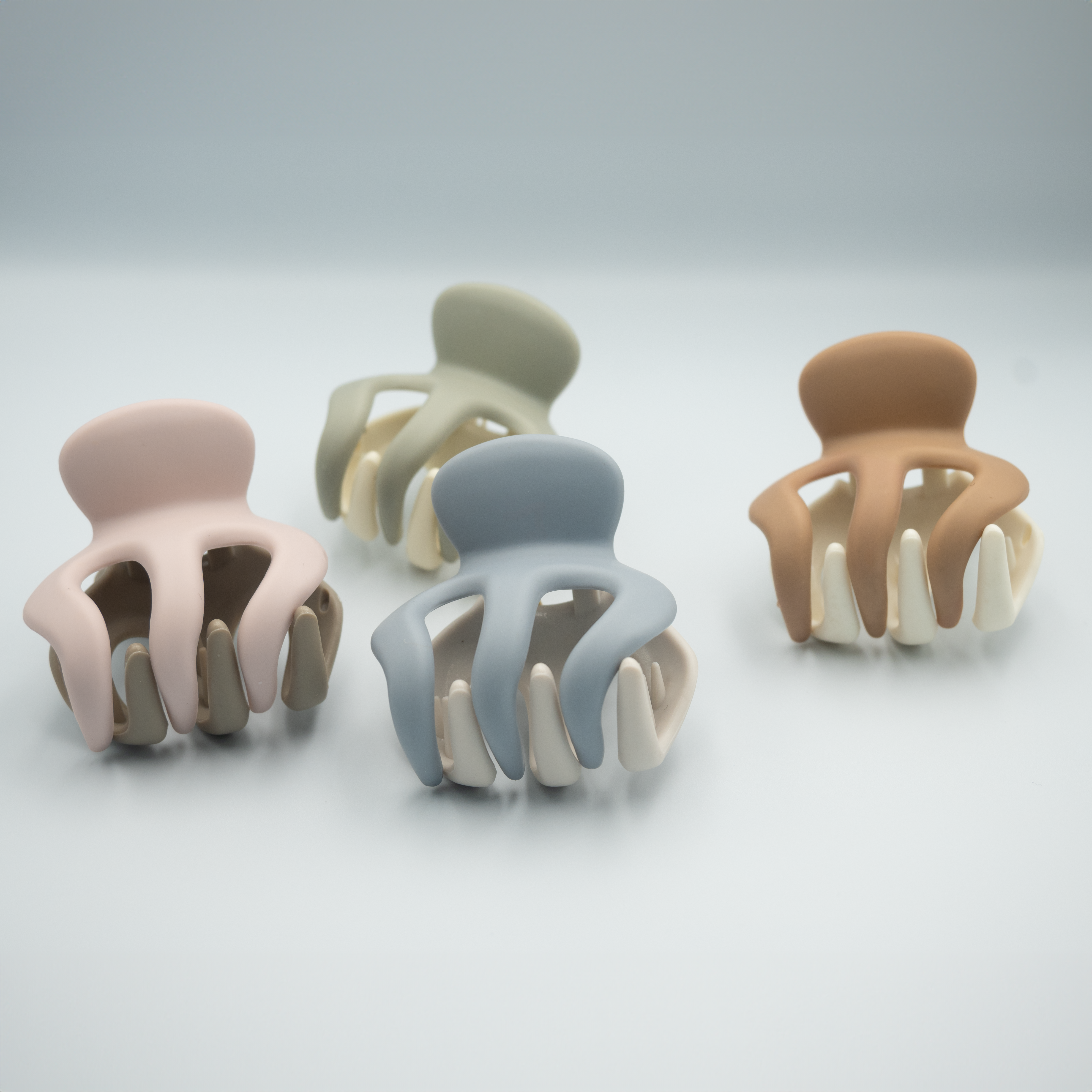 Two Tone Mini Small Clips (Pack of 4) – Trendy Hair Clips for Women