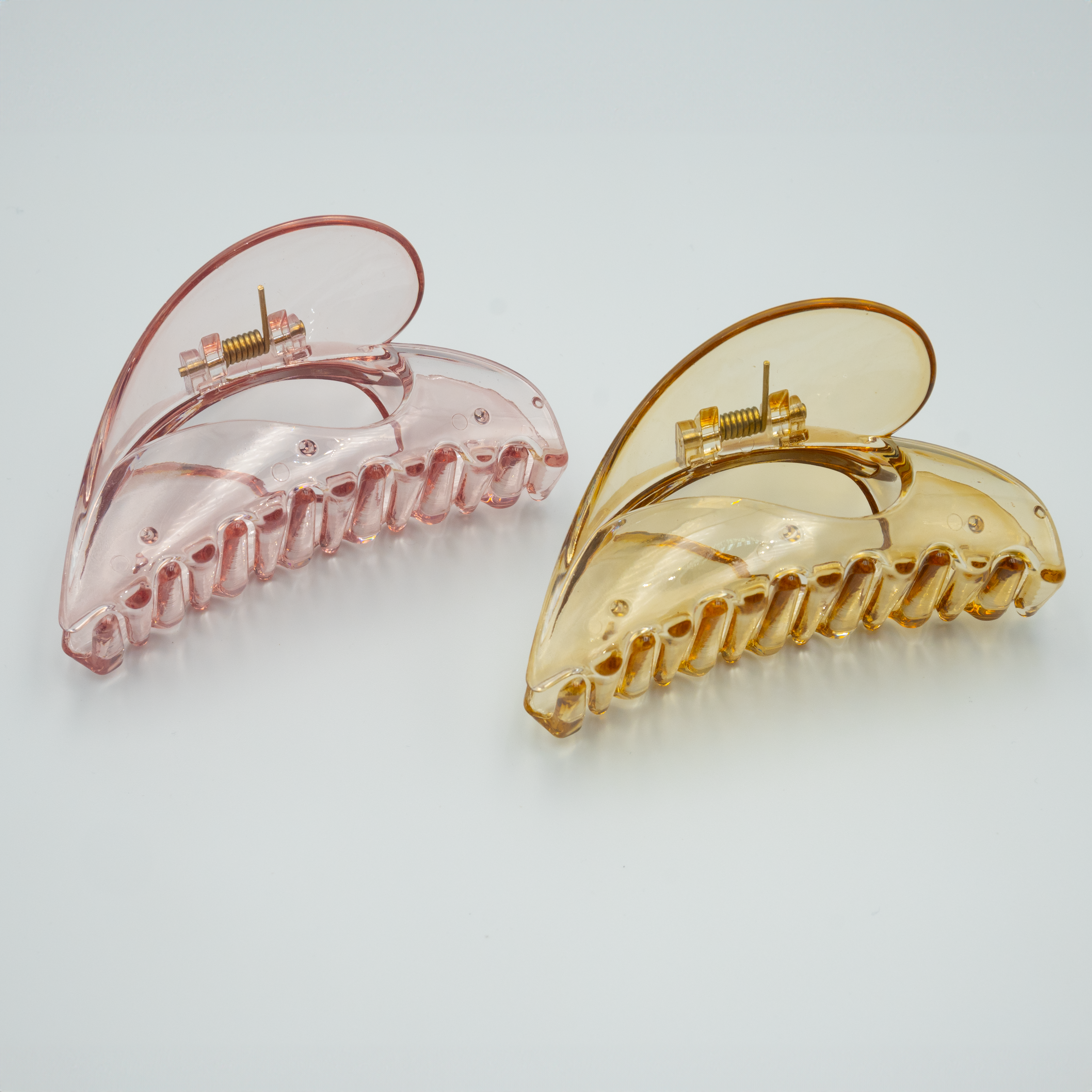 Heart Claw Clips (Pack of 2) – Cute Heart-Shaped Hair Clips for Women